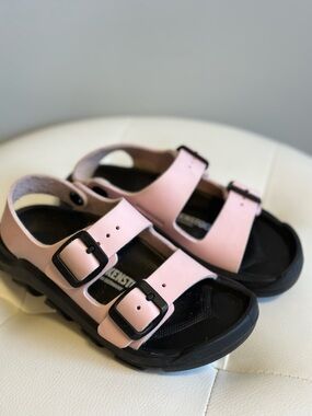 Birkenstock Kids Mogami Birko-Flor Waterproof Sandals Size US 10-10.5 Child EUC